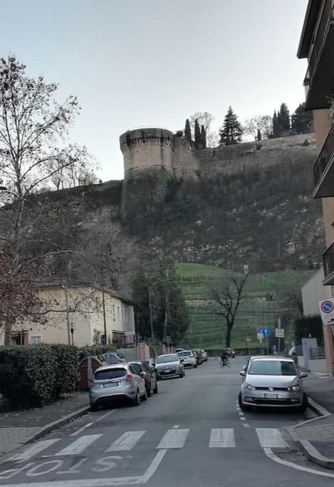 Primo Piano - Bilocale Casa Vacanze Brescia Exterior foto